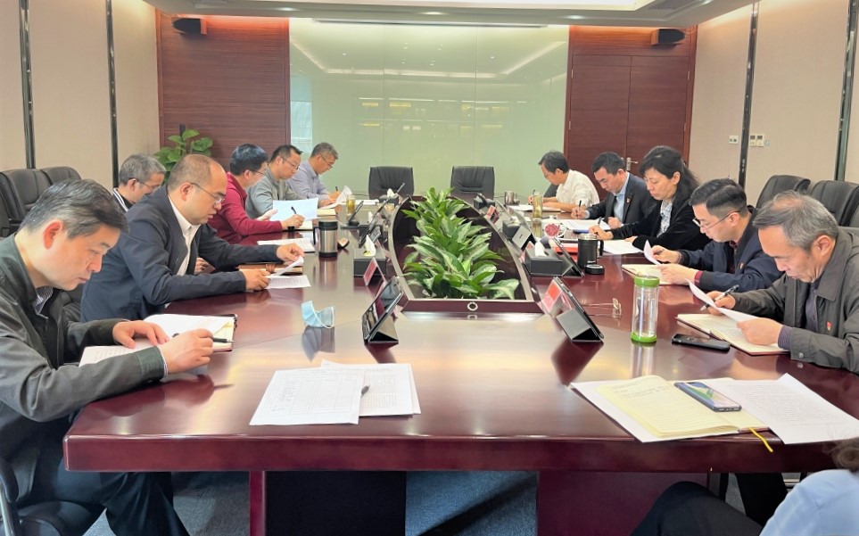 豪运国际welcome集团开展《决议》专题学习运动